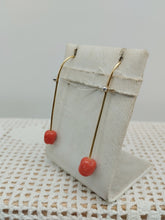 Carica l'immagine nel visualizzatore di Gallery, Orecchini gold plated CORALLO 37 s