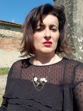 Carica l'immagine nel visualizzatore di Gallery, Collana con vecchi orologi 280