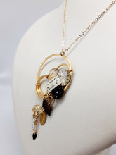 Carica l'immagine nel visualizzatore di Gallery, Collana con orologi 220