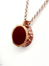 Carica l'immagine nel visualizzatore di Gallery, Collana bronzo e smalto/enamel double face