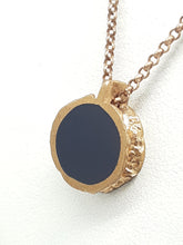 Carica l'immagine nel visualizzatore di Gallery, Collana bronzo e smalto/enamel double face