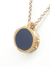 Carica l'immagine nel visualizzatore di Gallery, Collana bronzo e smalto/enamel double face