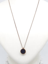 Carica l'immagine nel visualizzatore di Gallery, Collana bronzo e smalto/enamel double face
