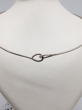 Carica l'immagine nel visualizzatore di Gallery, Collana argento, bronzo e topazio BAHAUS