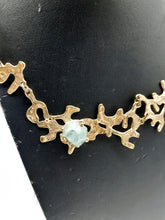 Carica l'immagine nel visualizzatore di Gallery, Collana gold plated e acquamarina SEGNO