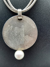 Carica l'immagine nel visualizzatore di Gallery, Collana argento e perla naturale  SAND - SABBIA