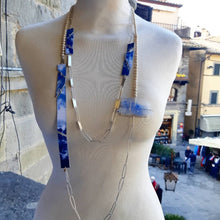 Carica l'immagine nel visualizzatore di Gallery, Collana argento, alluminio  e carta laccata