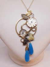 Carica l'immagine nel visualizzatore di Gallery, Collana con orologi GIADA Turchese 234