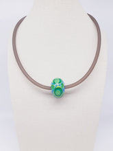 将图片加载到图库查看器,Collana vetro e plastica  EBE