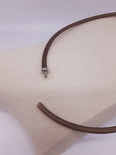 将图片加载到图库查看器,Collana vetro e plastica  EBE