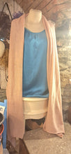 Carica l'immagine nel visualizzatore di Gallery, Stola Cashmere PALE PINK