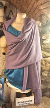 Carica l'immagine nel visualizzatore di Gallery, Stola Cashmere VIOLA LAVANDER