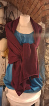 Carica l'immagine nel visualizzatore di Gallery, Stola Cashmere VINO WINE