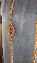 Carica l'immagine nel visualizzatore di Gallery, Collana Ricamo Labradonite