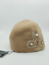 Carica l&#39;immagine nel visualizzatore di Gallery, Cappello - Winter&#39;s hat CAMMELLO