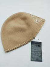 Carica l&#39;immagine nel visualizzatore di Gallery, Cappello - Winter&#39;s hat CAMMELLO