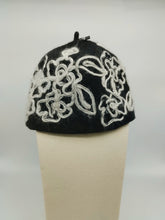 Carica l&#39;immagine nel visualizzatore di Gallery, Cappello - Winter&#39;s hat NERO