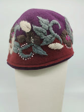 Carica l&#39;immagine nel visualizzatore di Gallery, Cappello - Winter&#39;s hat VINACCIA