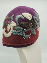 Carica l&#39;immagine nel visualizzatore di Gallery, Cappello - Winter&#39;s hat VINACCIA