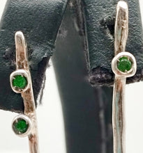 Carica l'immagine nel visualizzatore di Gallery, Orecchini argento e Cromo Diopside MINIMA