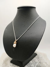Carica l'immagine nel visualizzatore di Gallery, Collana Perla d'acqua dolce