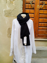 Carica l&#39;immagine nel visualizzatore di Gallery, Sciarpa Cashmere Costine BLACK