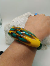 Charger l'image dans la galerie, Bracciale vetro STONE GIALLO VERDE