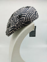 Carica l&#39;immagine nel visualizzatore di Gallery, Cappello - Winter&#39;s hat