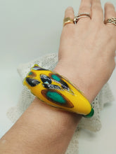 Carica l'immagine nel visualizzatore di Gallery, Bracciale vetro STONE GIALLO NERO verde Small