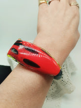 Carica l'immagine nel visualizzatore di Gallery, Bracciale vetro STONE ROSSO Nero