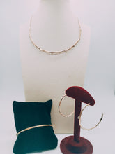 Carica l'immagine nel visualizzatore di Gallery, Orecchini Saturno PEPITE