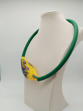 Carica l&#39;immagine nel visualizzatore di Gallery, Collana vetro GLIMMER Giallo