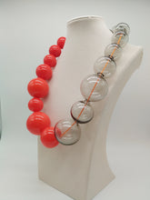 Carica l&#39;immagine nel visualizzatore di Gallery, Collana vetro MOZZO Orange / Grey