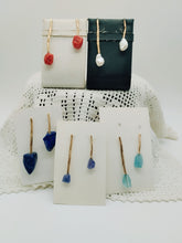 Carica l'immagine nel visualizzatore di Gallery, Orecchini ASIMMETRICI Acquamarina