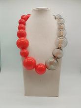 Carica l&#39;immagine nel visualizzatore di Gallery, Collana vetro MOZZO Orange / Grey