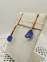 Carica l'immagine nel visualizzatore di Gallery, Orecchini ASIMMETRICI Tanzanite