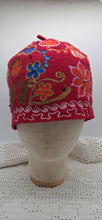 Carica l'immagine nel visualizzatore di Gallery, Cappello - Winter's hat RED 7627