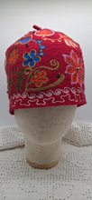 Carica l'immagine nel visualizzatore di Gallery, Cappello - Winter's hat RED 7627