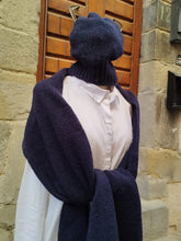 Carica l&#39;immagine nel visualizzatore di Gallery, Sciarpa Merino e Cashmere BLU NAVY