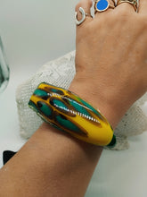 Charger l'image dans la galerie, Bracciale vetro STONE GIALLO VERDE