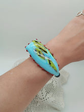 Carica l'immagine nel visualizzatore di Gallery, Bracciale vetro STONE Celeste Red Pois