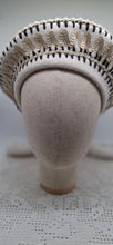 Carica l'immagine nel visualizzatore di Gallery, Cappello - Winter's hat Naturale  7650