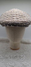 Carica l'immagine nel visualizzatore di Gallery, Cappello - Winter's hat Beige 7613