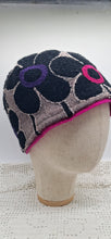 Carica l'immagine nel visualizzatore di Gallery, Cappello - Winter's hat Castoro 7644
