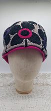 Carica l'immagine nel visualizzatore di Gallery, Cappello - Winter's hat Castoro 7644