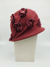 Carica l&#39;immagine nel visualizzatore di Gallery, Cappello - Winter&#39;s hat BORDEAUX