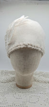 画像をギャラリービューアに読み込む, Cappello - Winter's hat WHITE  7630