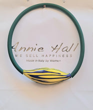 将图片加载到图库查看器，Collana vetro GLIMMER Gialla righe blu