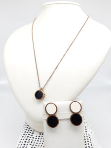 Collana bronzo e smalto/enamel double face