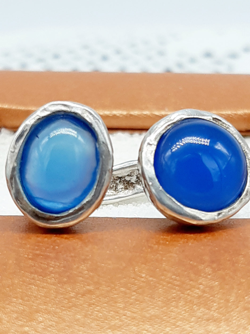 Anello argento e due agate blu Mis 11/12